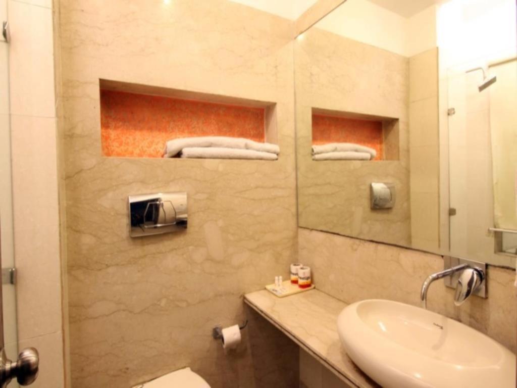 Hotel Livasa Inn Near Blk Hospital Delhi  Exterior foto