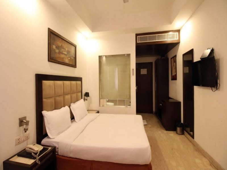 Hotel Livasa Inn Near Blk Hospital Delhi  Exterior foto